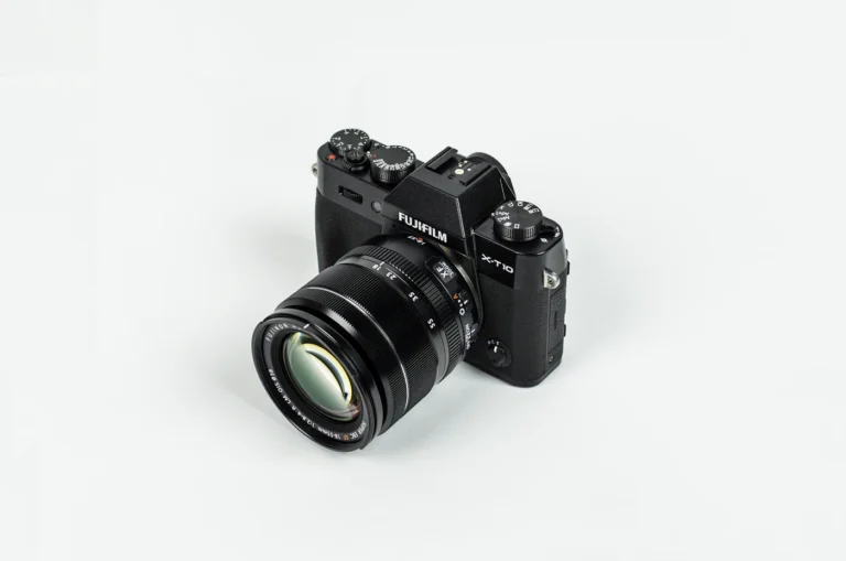 Your first mirrorless camera: what matters before you buy